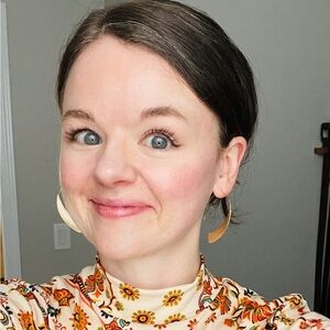 Meet your Posher, Marlane